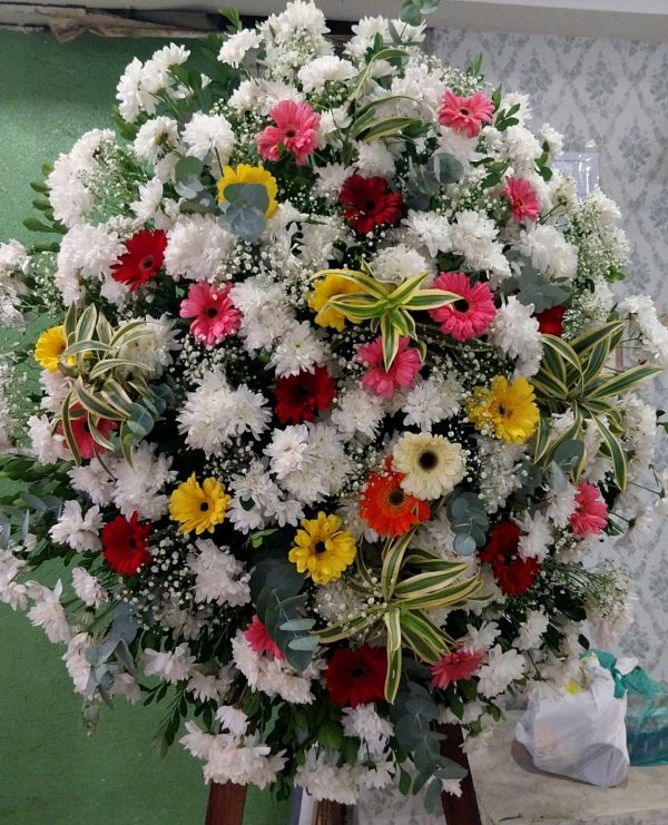 Coroa de Flores(Preço de Coroas são consultados no WhatsApp)