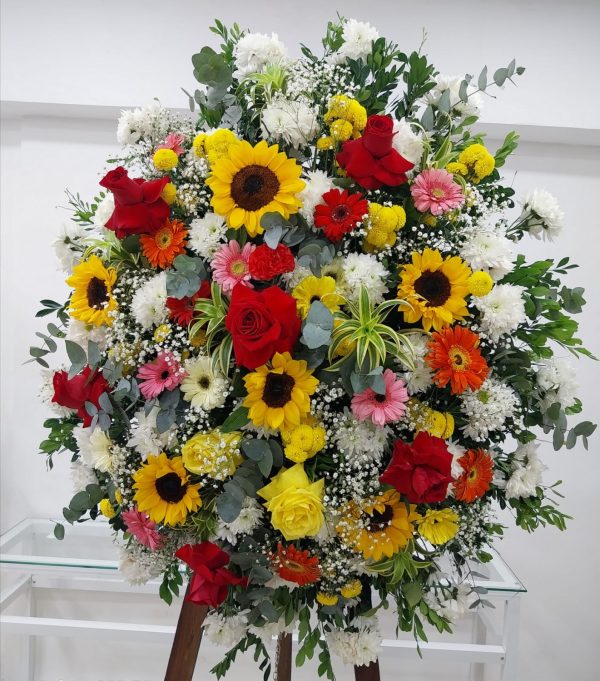 Coroa de Flores(Preço de Coroas são consultados no WhatsApp)