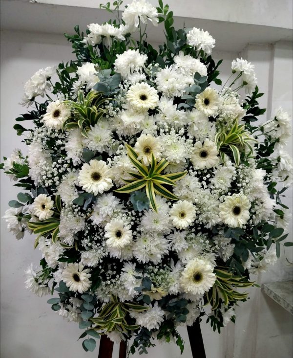 Coroa de Flores(Preço de Coroas são consultados no WhatsApp)